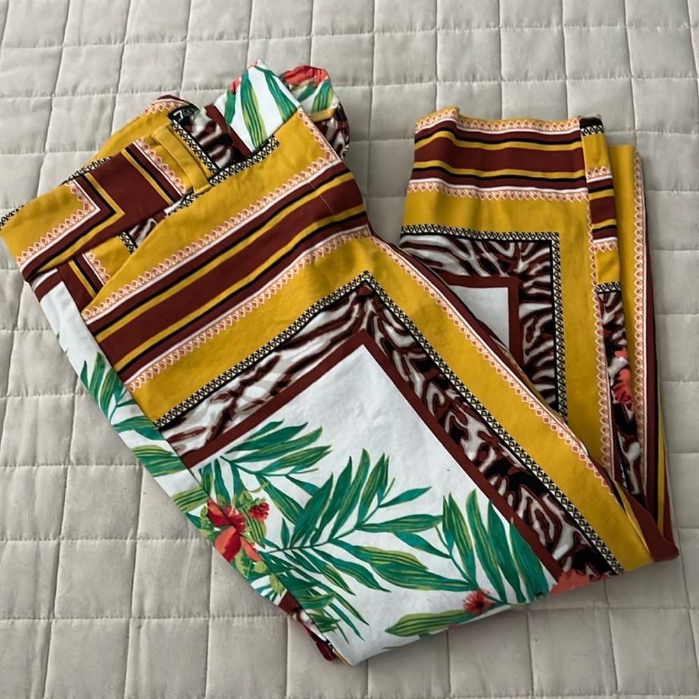 7th Avenue Design Studio Floral Capri Pant